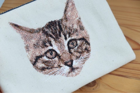 ネコのフォト刺繍