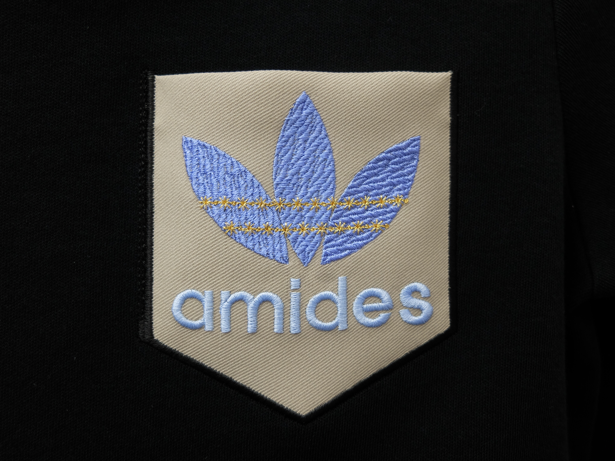Adidasパロディ刺繍ポケット アミデス Color Stitch