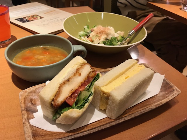 札幌ランチ　マンマペルテ　サンドイッチ